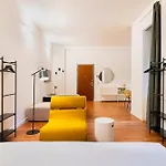 Relstay - Montenapoleone Apartment *