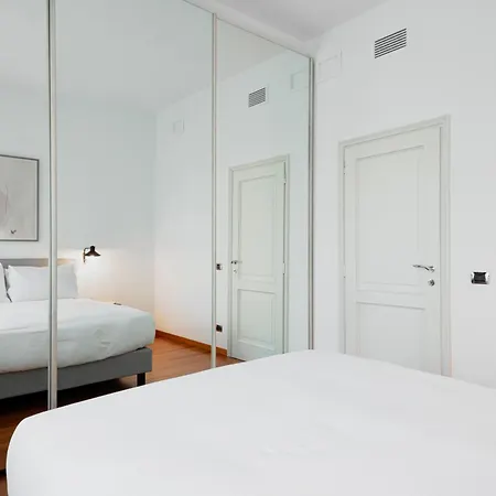 Relstay - Montenapoleone Lägenhet Milano
