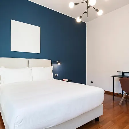Appartamento Relstay - Montenapoleone Milano