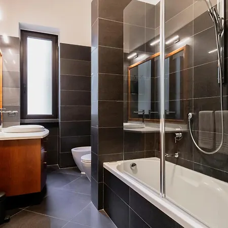 Appartamento Relstay - Montenapoleone Milano