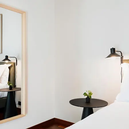 Relstay - Montenapoleone * Milano