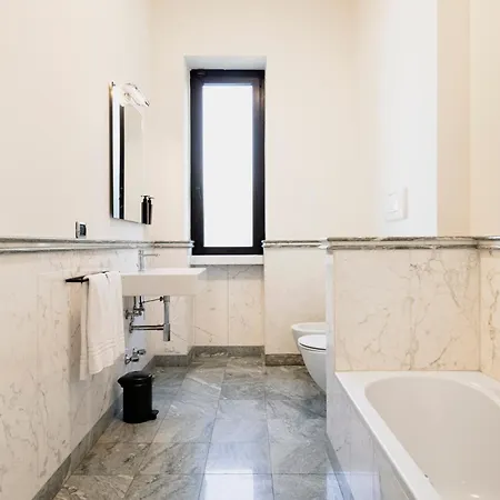 Appartamento Relstay - Montenapoleone