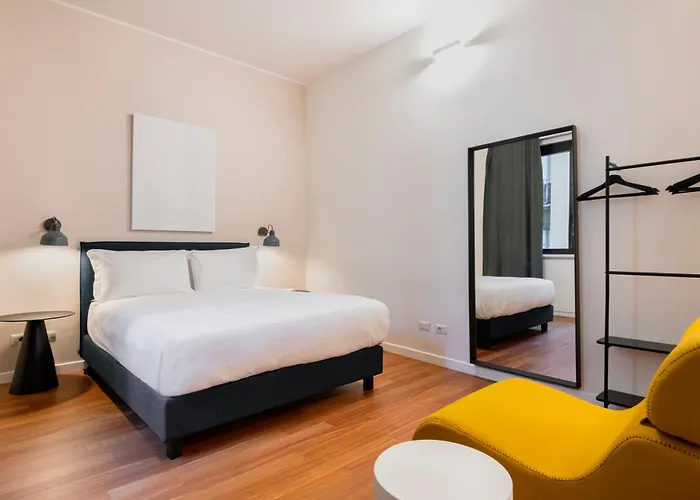 Relstay - Montenapoleone Apartment *