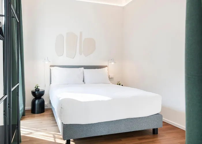 Apartment Relstay - Montenapoleone *