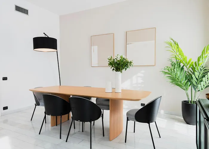 Apartment Relstay - Montenapoleone