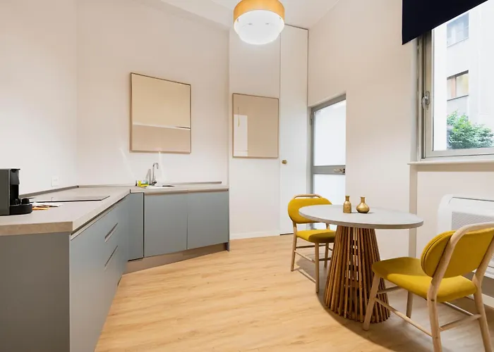Relstay - Montenapoleone Milan