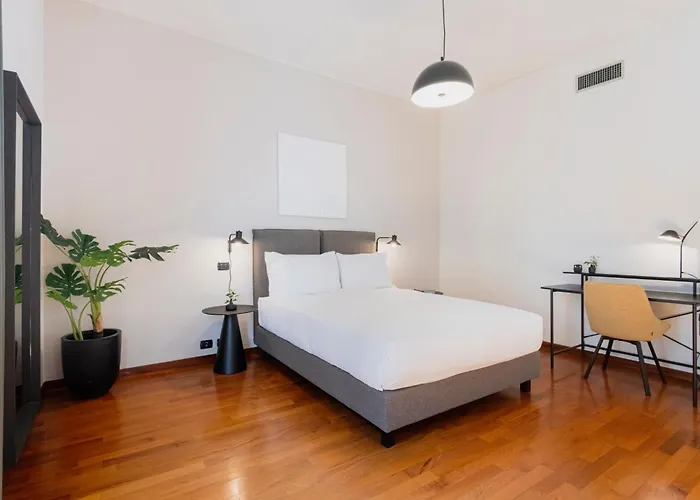 Apartment Relstay - Montenapoleone